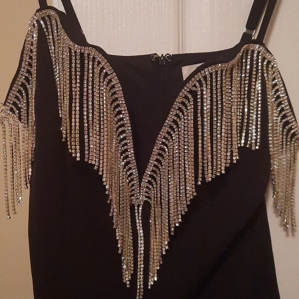A dress NEW - Picture 2 of 5